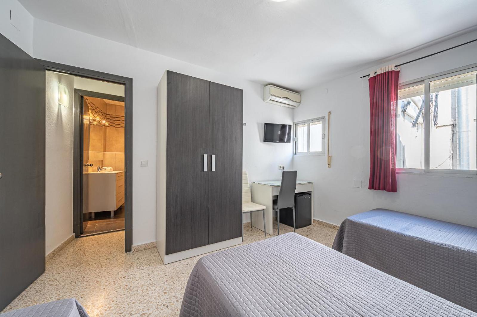 Hostal Ocana Manilva Dış mekan fotoğraf