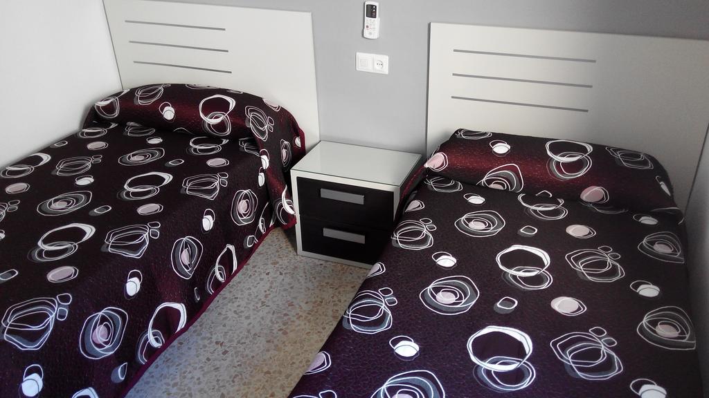 Hostal Ocana Manilva Oda fotoğraf