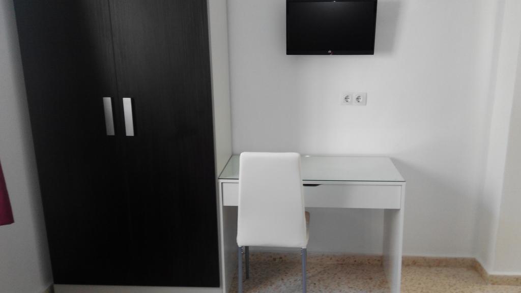 Hostal Ocana Manilva Oda fotoğraf
