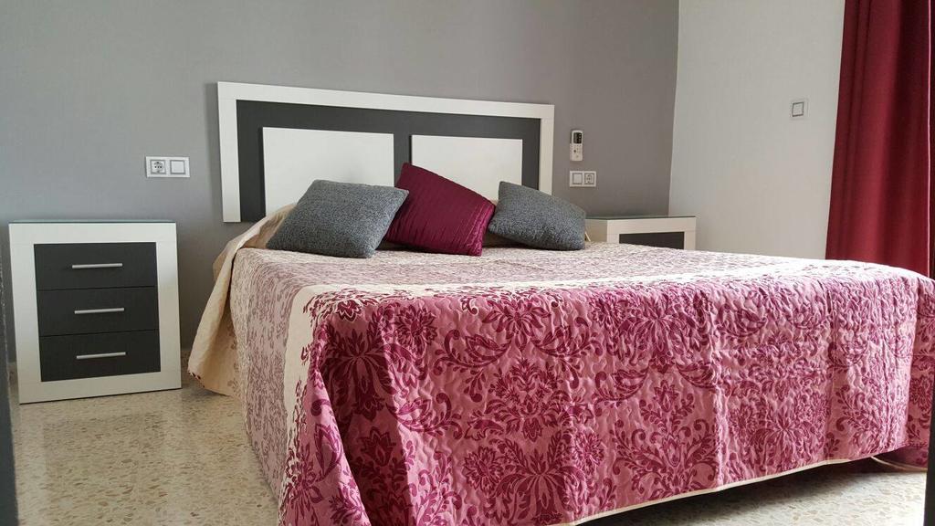 Hostal Ocana Manilva Dış mekan fotoğraf